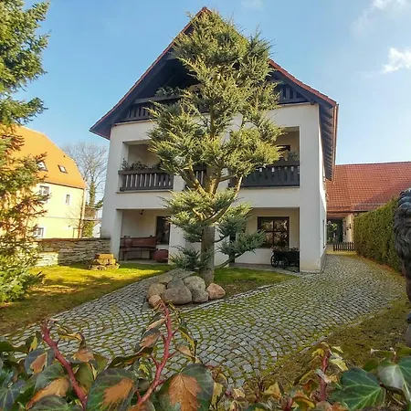 Zimmervermietung Frank Berlich Πανσιόν Etzdorf
