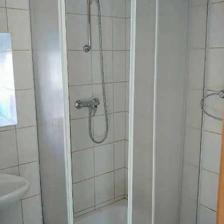 Gasthof Zimmervermietung Frank Berlich *